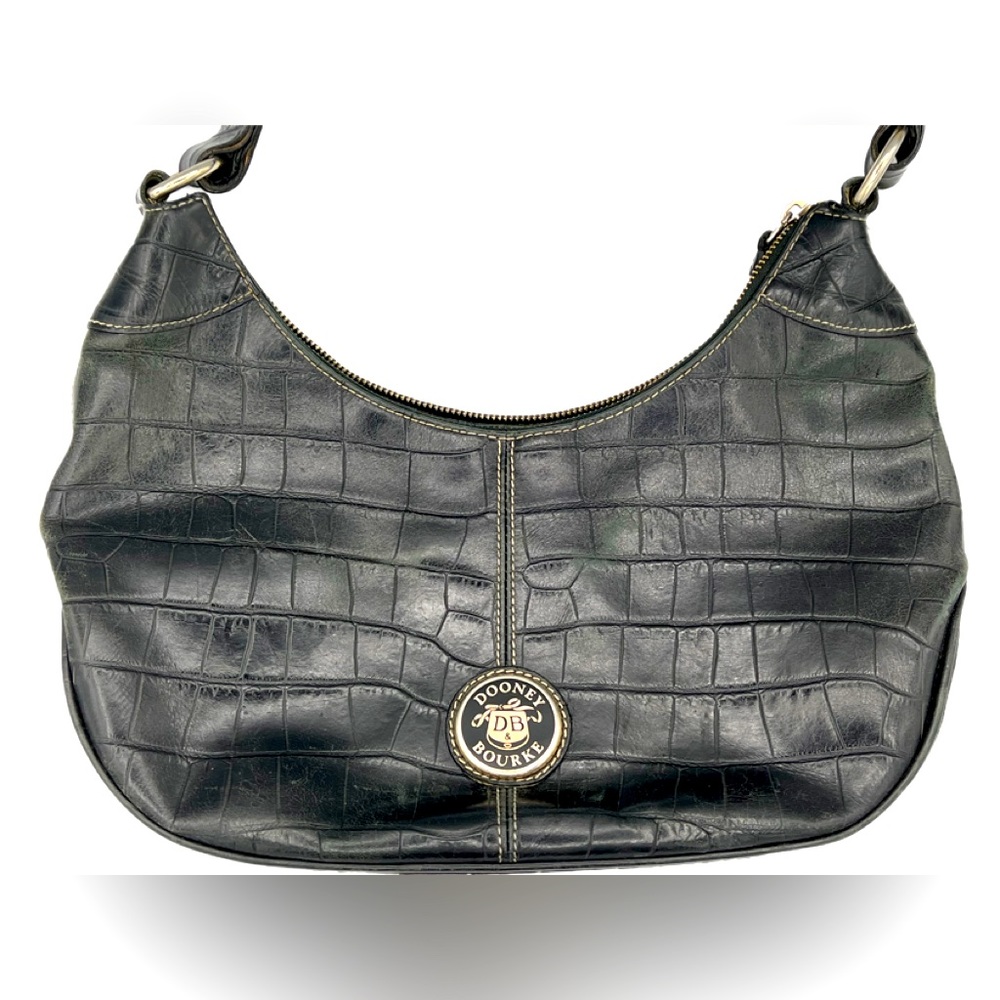 Dooney & Bourke vintage crocodile black leather shoulder bag.